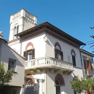 Torre Della Darsena , Viareggio Italia
