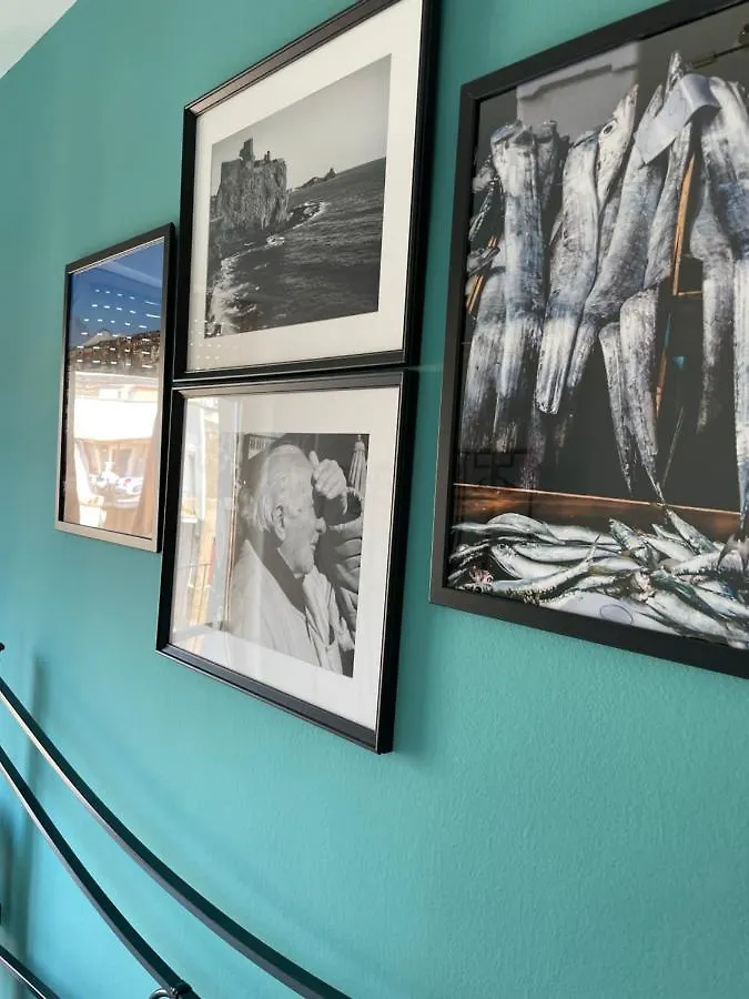 Alloggio in famiglia Stanza In Appartamento Condiviso Double Room With Private Bathroom And Balcony In A Shared House Catania